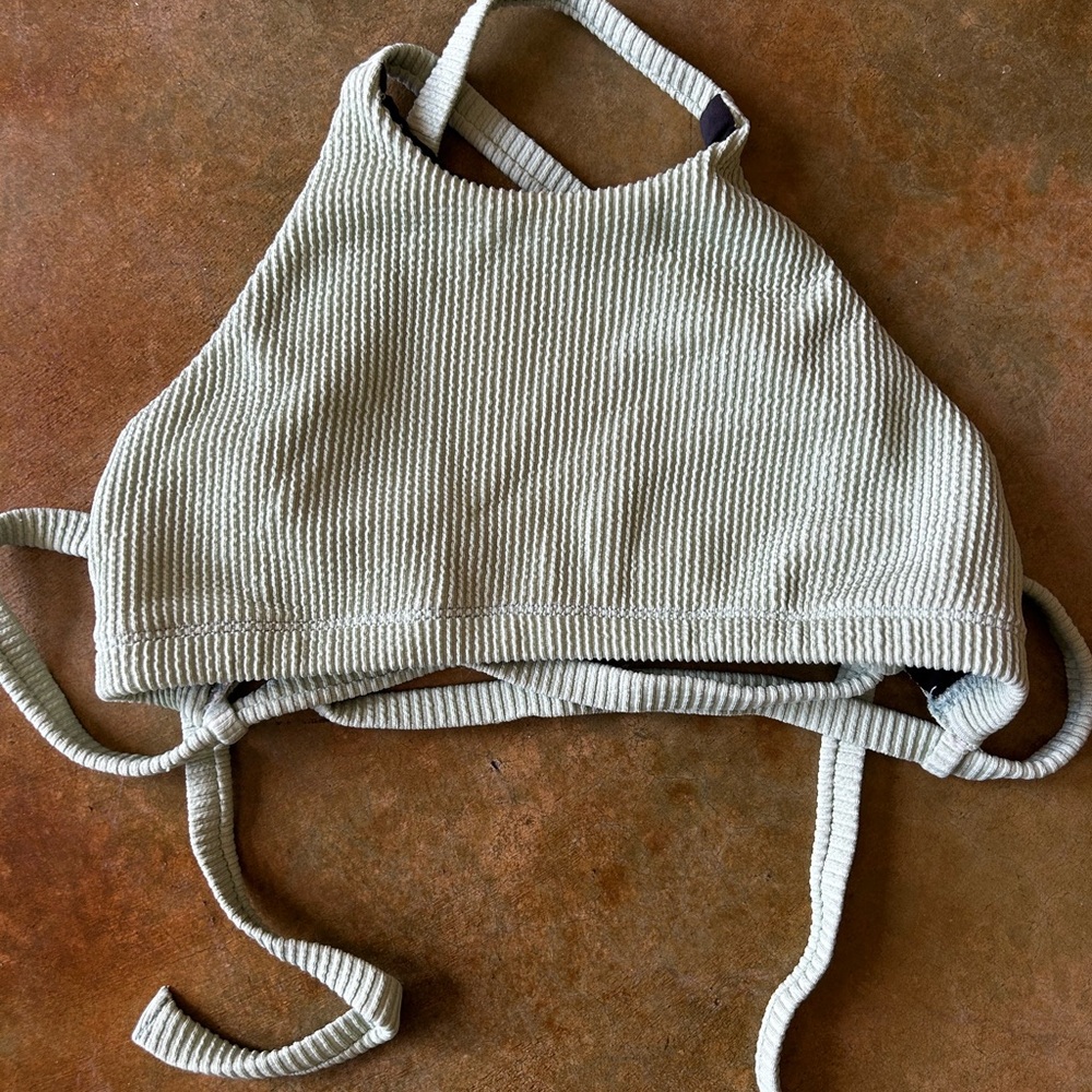 Sensi Graves swim bikini top, high neck ribbed mint green, small